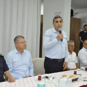 silifke kaymakami muhtarlarla bir araya geldi hUHcw5y7