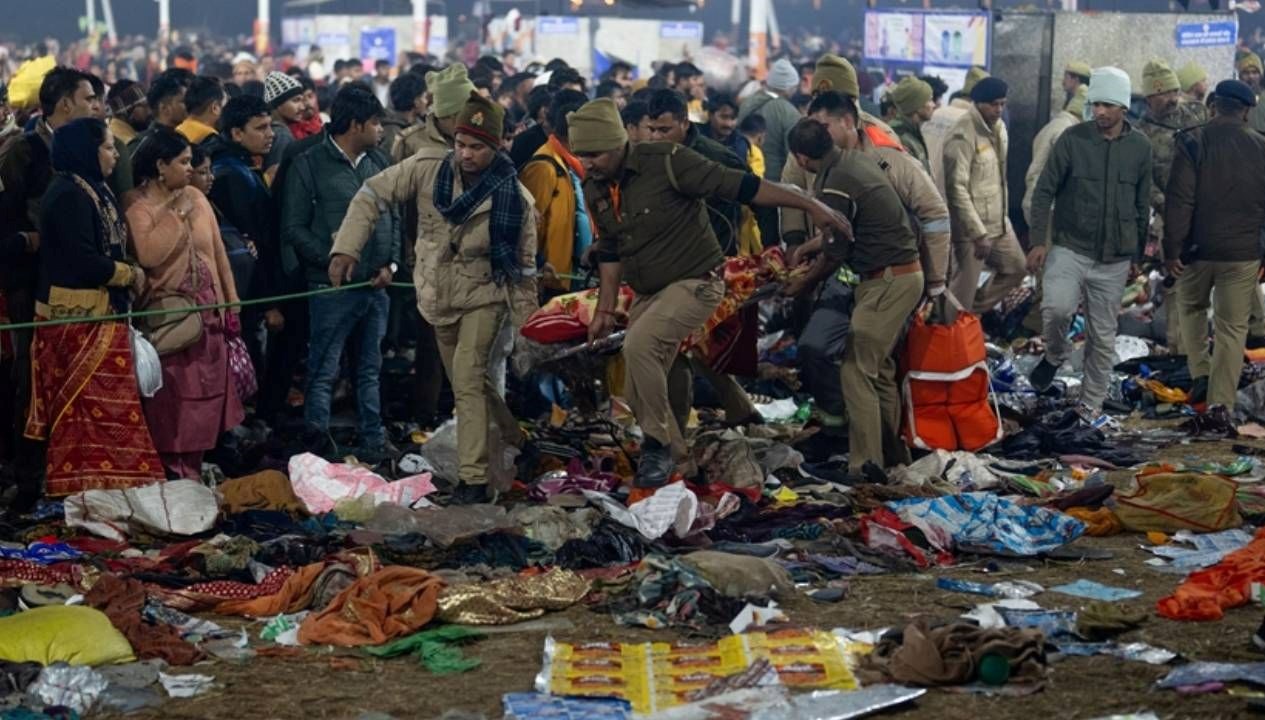 hindistanda miting alaninda izdiham 38 olu 9XVDsDik