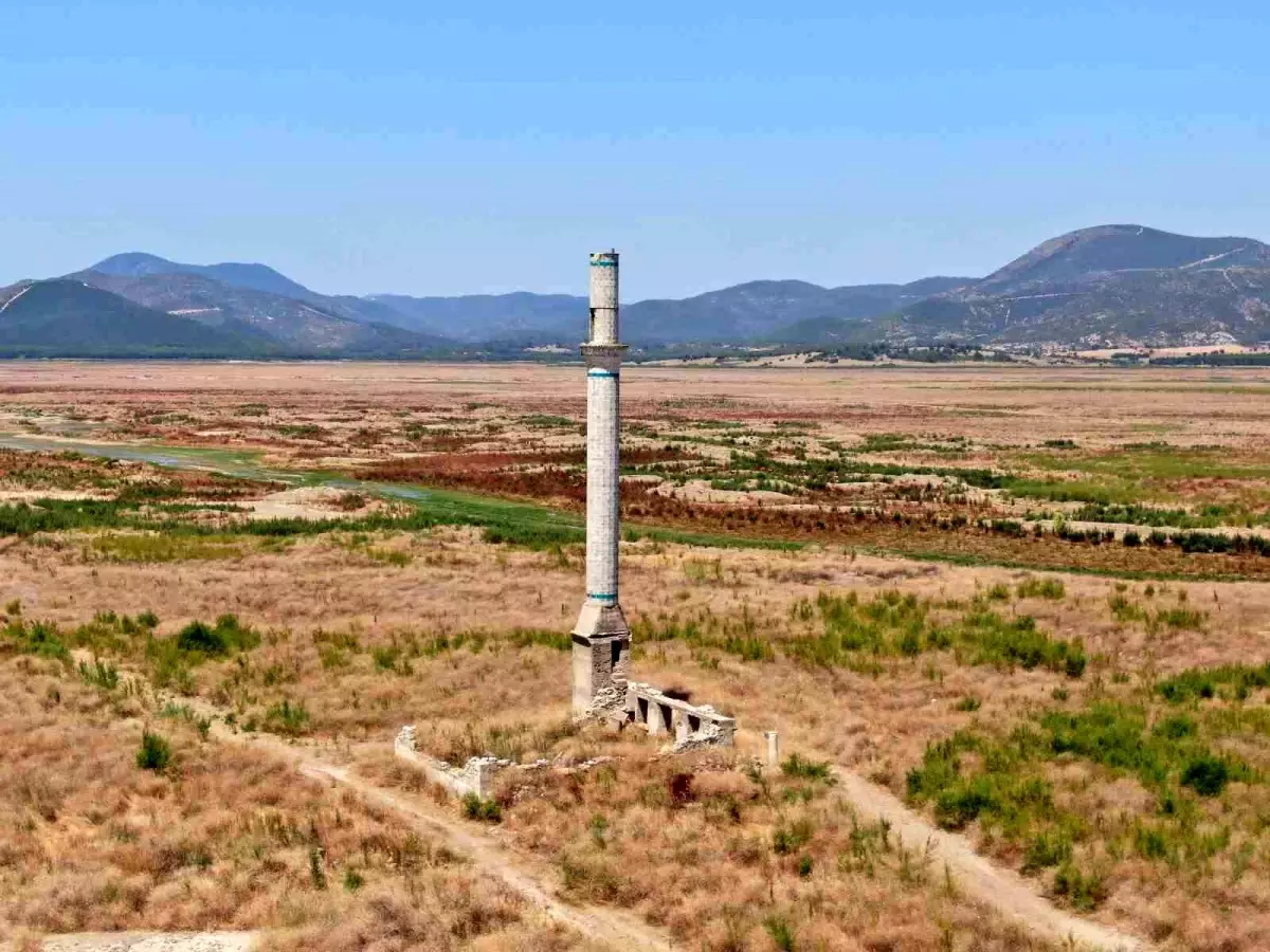 izmirde su seviyeleri kritik dususte Pa63HMhw