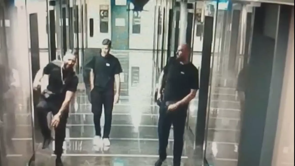 sariyerde uyusturucu ve silah operasyonu 7XLmM1KG