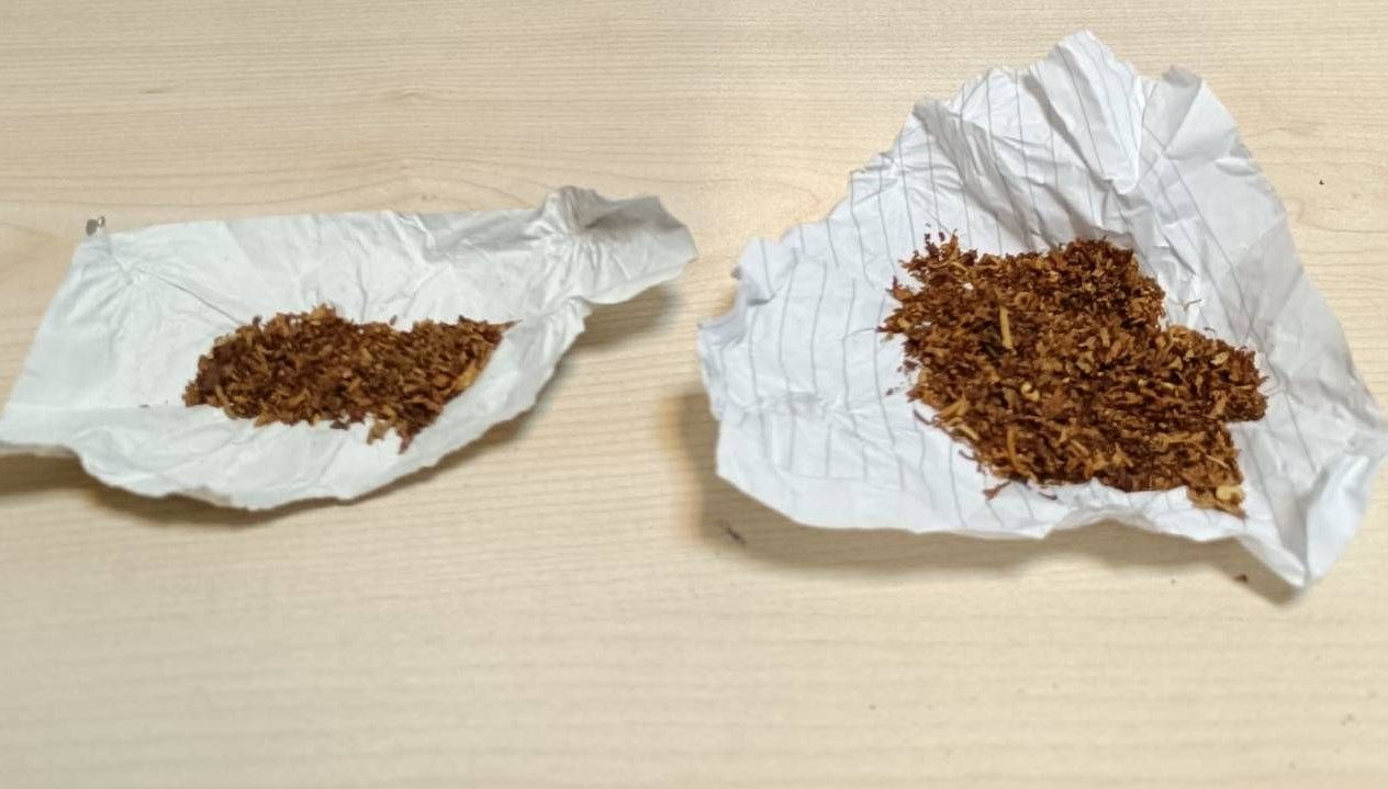 uyusturucuyla yakalandi gozaltina alindi ecgDqLqI