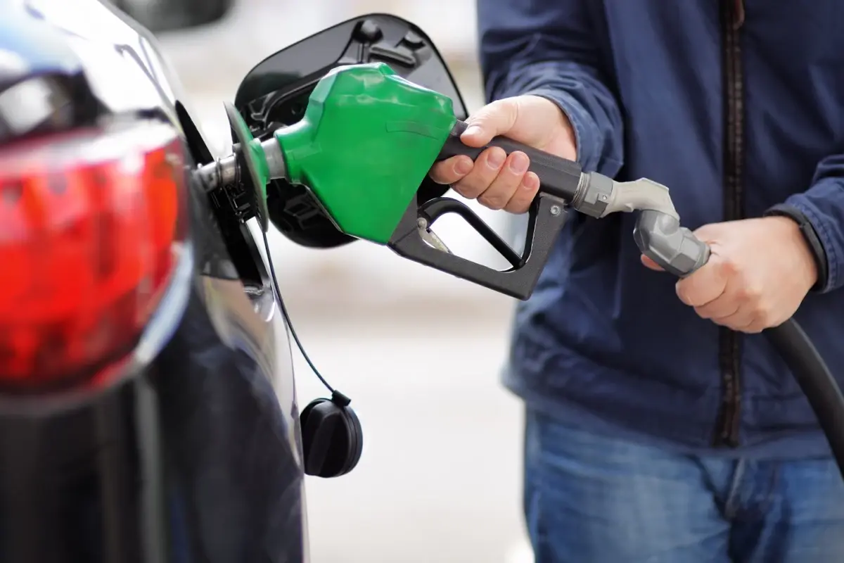 akaryakita bu gece yarisi cifte indirim geliyor cf2yXSAg