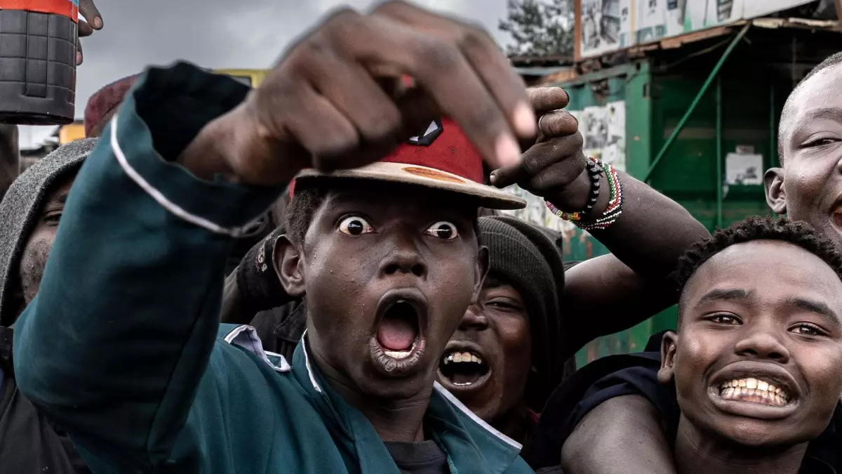 z kusagi hukumetleri deviriyor sosyal medya protestolari kalici degisim getirebilir mi v6xABbrc.jpg