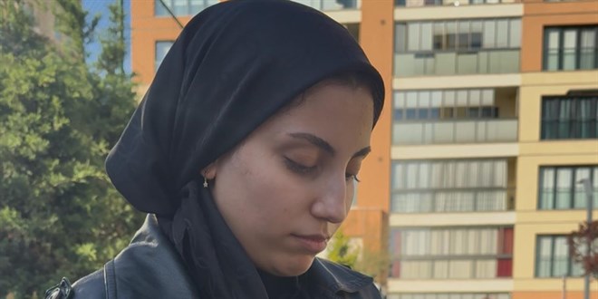 istanbulda ozel universitede basortulu ogrenciye hakaret iddiasi CtIcwlUF.jpg