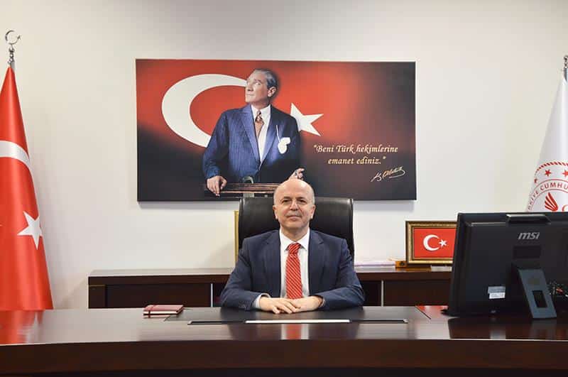 Kayseri Şehir Hastanesi Başhekimi Özcan’dan Canlı Yayında ‘Kadro’ İtirafı: Yoğun Bakımı Büyüttük Ama Hemşire Sayımız Artmadı • Sağlık Haberi