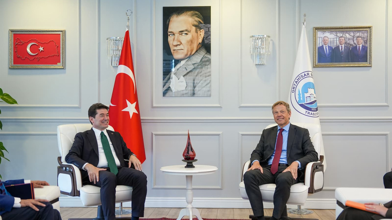 Başkan Kaya, Hollanda Büyükelçisi Wijnands’ı Ortahisar’da Ağırladı