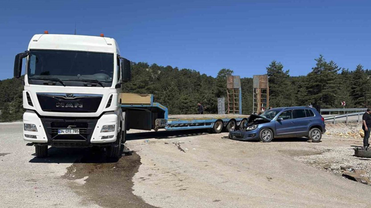 Otomobil ile tir carpisti 4 yarali var M64ENNFx